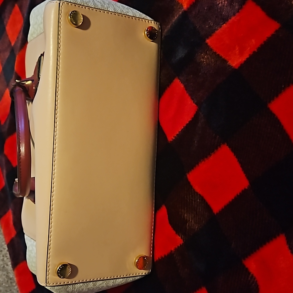 Michael Kors purse - Picture 7 of 7